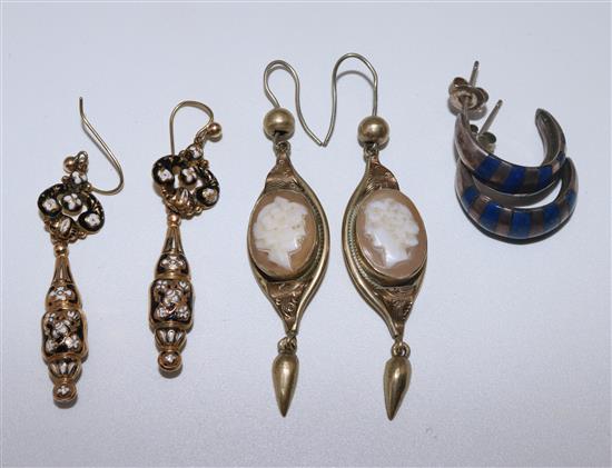Pair of gold earrings & 2 other pairs
